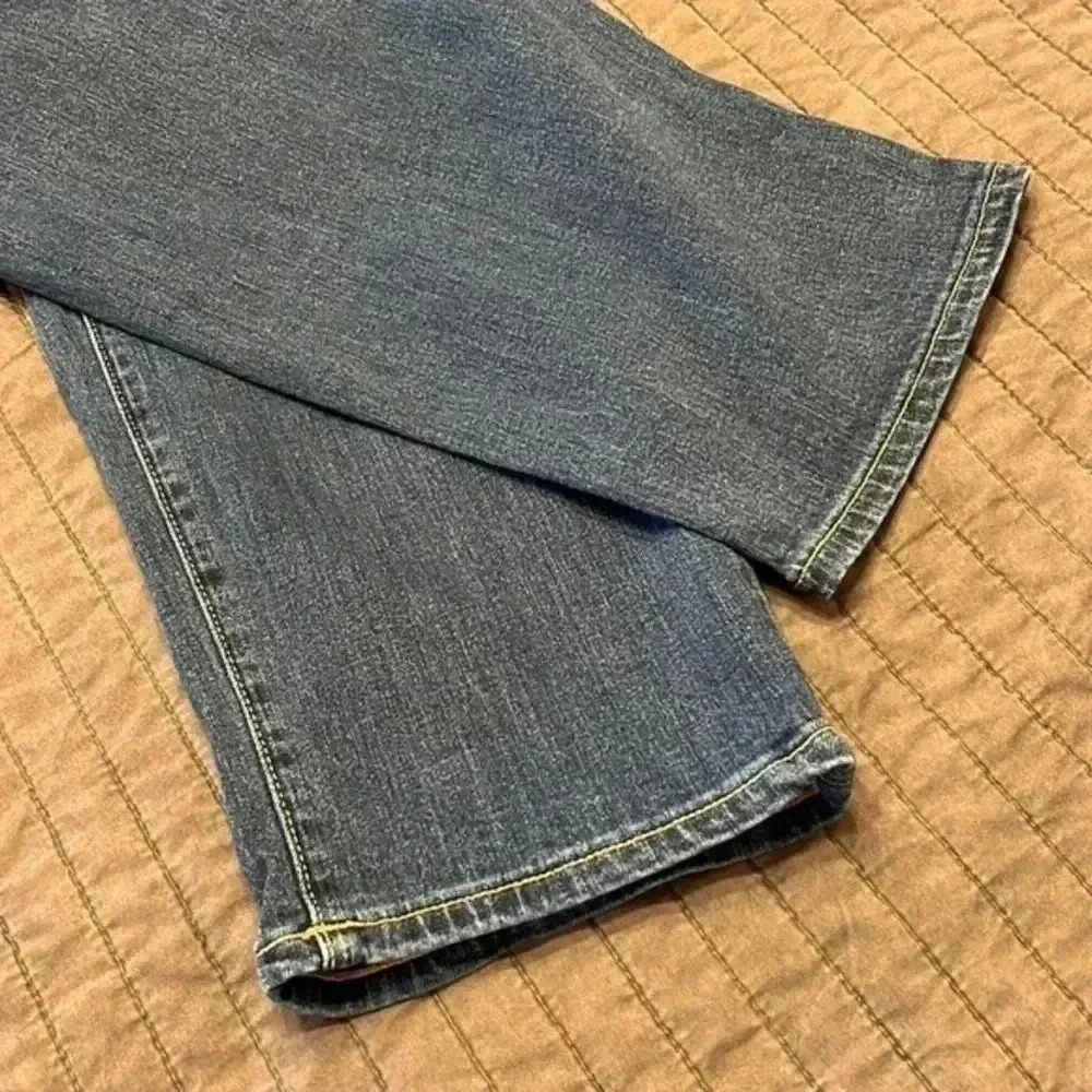 Lane Bryant Medium Blue Wash Cropped Denim Jeans Size 14 - Picture 7 of 9